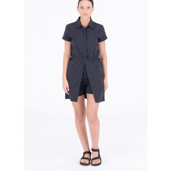 Indygena/Indyeva Emma Athletic Dress With Shorts. Medium. - Picture 4 of 15